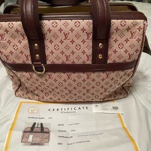 LV bag burgundy/cream DO NOT have the duster cover.